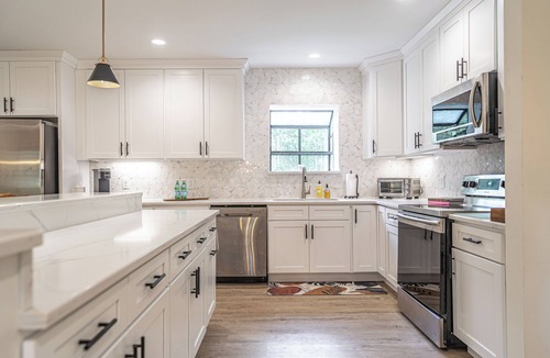 West End House | Great Reviews! Welcome Golfers & Families located on 5 Acres of Privacy!