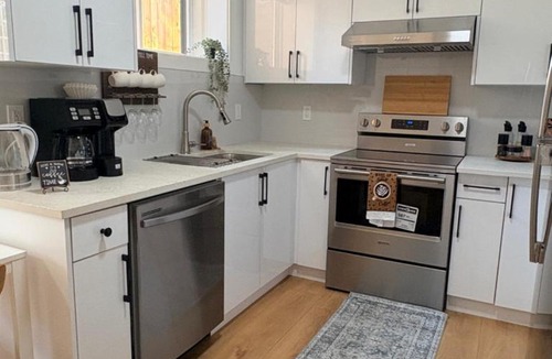 Mission House | Guest Suite in Mission