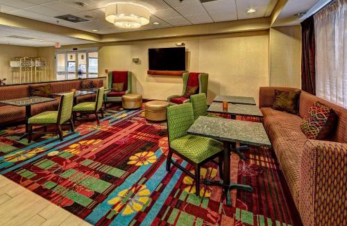 Manning Hotel | Hampton Inn Manning