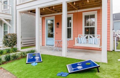 North Charleston House | Happy Ours, Mins to Park Circle, Dtwn, CHS Beach