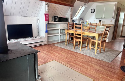 Manitoulin District Cottage | Hawberry Haven - Waterfront, Private Sandy Beach on Mudge Bay, Kagawong