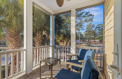 Central Myrtle Beach House | Heart of Myrtle Beach: Spacious 5BR Home w/2 Balconies & Garage