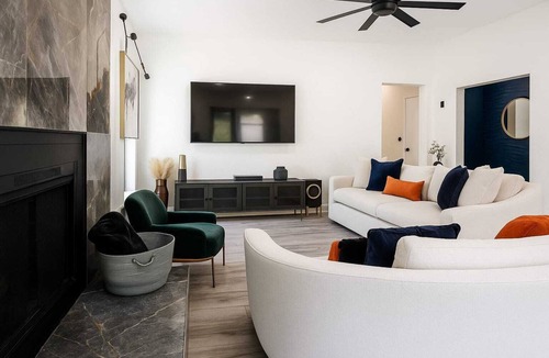 Charlotte House | Hidden Gem On The Outskirts Of Uptown Charlotte
