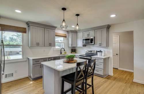 Augusta House | Hillwood Haven - 4 King Beds 5 Miles to Augusta National