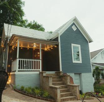 Knoxville House | Historic Renovated 2BD - Overlooking Downtown