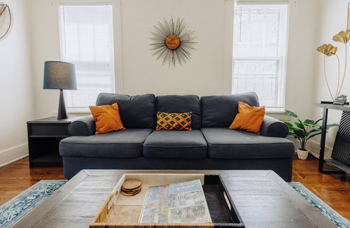 Crosstown House | Historic Revival Midtown Memphis Free Parking