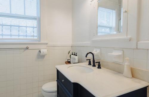 Crosstown House | Historic Revival Midtown Memphis Fast Wifi Free Parking Yes Pets