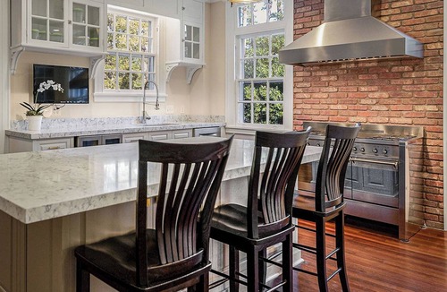 Old Town House | Historic Thistle Dhu Mansion w/Speakeasy 10k Sq Ft in Village of Pinehurst