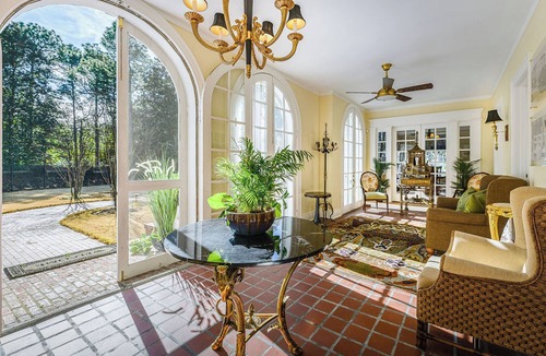 Old Town House | Historic Thistle Dhu Mansion w/Speakeasy 10k Sq Ft in Village of Pinehurst