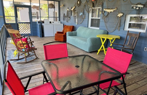 Summerton House | Hobbs Haven at Lake Marion