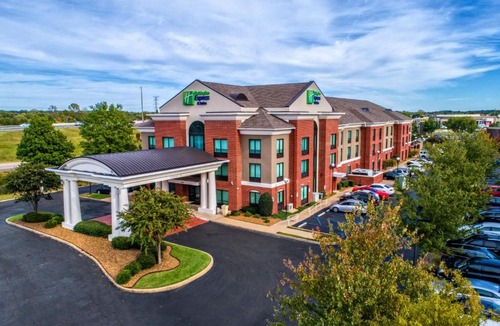 Southwind Hotel | Holiday Inn Express Hotel & Suites Memphis Southwind by IHG