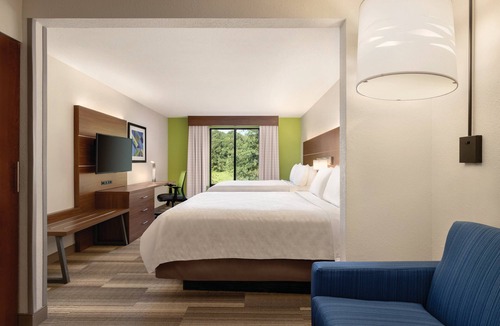 Lavonia Hotel | Holiday Inn Express Hotel & Suites Lavonia by IHG