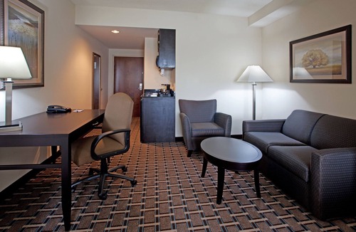 South View Hotel | Holiday Inn Express & Suites Hope Mills-Fayetteville Arpt by IHG