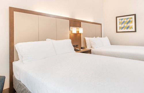 Harbison Hotel | Holiday Inn Express & Suites Columbia-I-26 @ Harbison Blvd by IHG