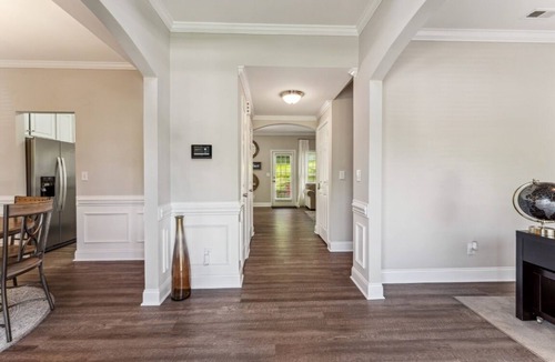 Paw Creek House | Home Away From Home - 5BRs-7 beds 3 full baths! 10 minutes to Whitewater!