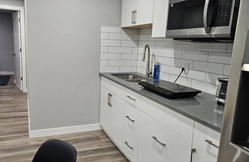 Regina Apartment | Home Near Regina Airport