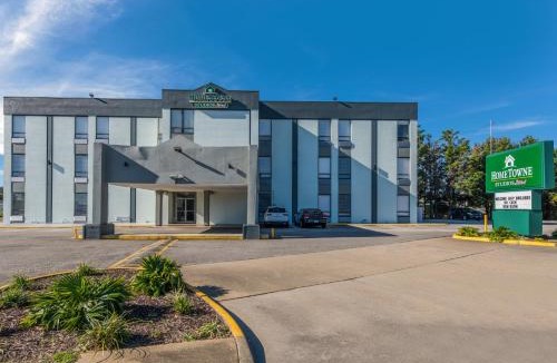 Newport News Hotel | HomeTowne Studios by Red Roof Newport News - Hampton West