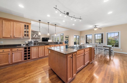 Lake Lure House | Hot Tub + 4 King Suites | Luxury Rumbling Bald Retreat