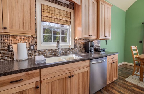 Wise House | Hot Tub, Boat Dock, Large Deck, Firepit, Tiki bar, Pool!