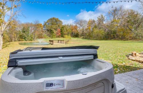 Idlewild House | Hot Tub, Fire Pit, On-Site Pond: Cozy Kenton Cabin