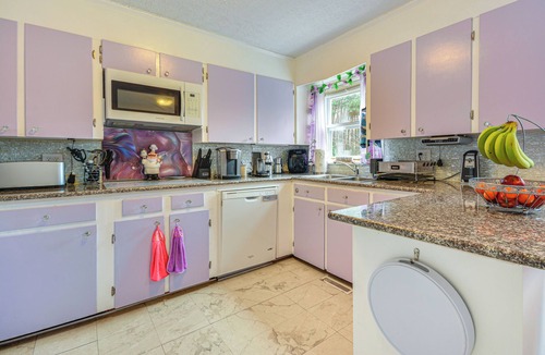 Mount Airy House | Hot Tub, Home Gym, Decks! Retreat 9 Mi to Mt Airy