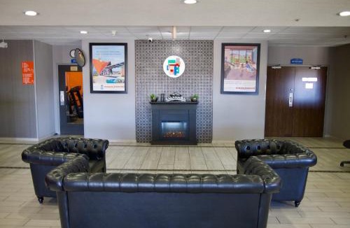 Timber Ridge Hotel | Howard Johnson by Wyndham Lexington