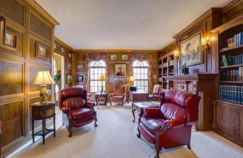 Boone Villa | Immaculate Boone Villa w/Entertainment Lounge!