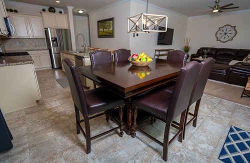 Bowling Green House | Immaculate home very spacious beautiful neighborhood.