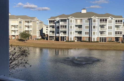 Central Myrtle Beach Condo | Incredible Clean 3 bedroom condo, new furniture, beds, TVs, paint, private Wifi