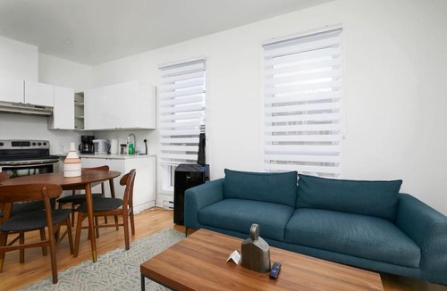 Ville-Marie Apartment | Inviting 2BR1B in Village Downtown