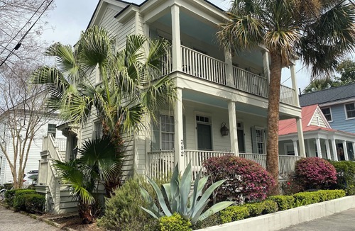 Westside Condo | January 2025 Discount! Charming 2-bedroom retreat with beautiful balcony