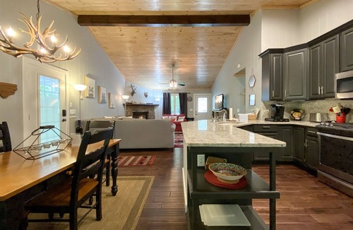 Highlands Cabin | Just the Right Size. Exactly Enough | Highlands Haven