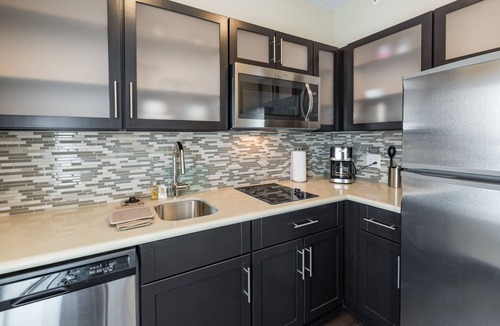 Saskatoon Apartment | King Studio Suite w/Free Breakfast Daily