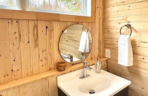 St-Augustin-de-Woburn House | KØZY mini-chalets Léonides