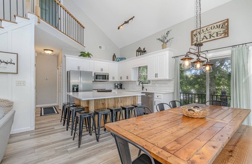 Wise House | Lake Gaston Retreat 2-Story Boathouse, Jump Deck, Sleeps 16