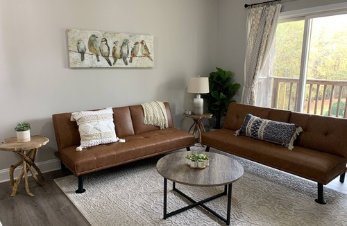 Northlake Condo | Lake Hartwell 3bed/2bath - Serene and Immaculate!