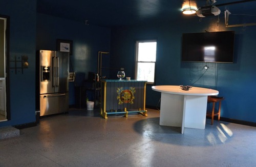 Gilbert House | Lake Murray 5BR | Hot Tub + Outdoor Kitchen