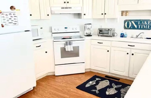 Prosperity House | LAKE MURRAY WATERFRONT - ENTIRE HOME - CLOSE TO DREHER ISLAND STATE PARK