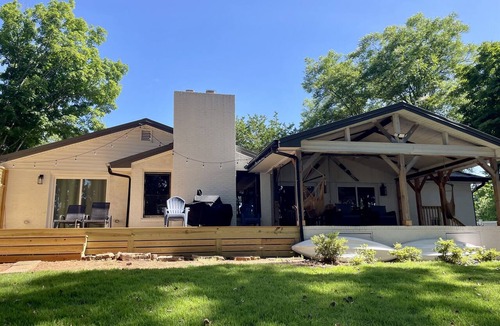 Anderson House | Lakefront, Views, Private Dock, Boat Rental, Bunks, Near Clemson, Kayaks!