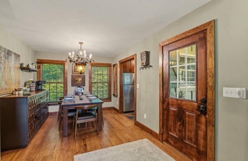 Arden Cabin | Lakeside Cabin minutes to Asheville