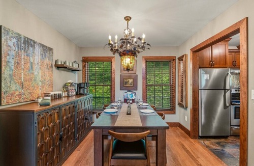 Arden Cabin | Lakeside Cabin minutes to Asheville