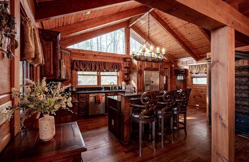 Topton Cabin | Lakeview Cabin with Large Private Deck in Topton, North Carolina