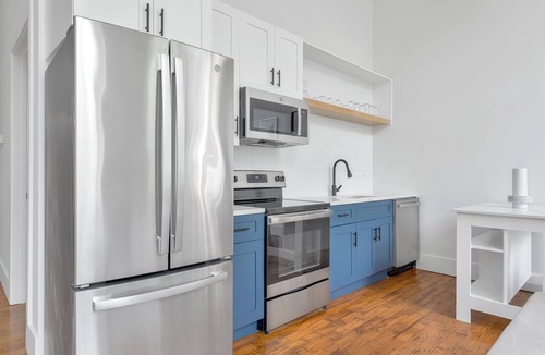 Greenville Apartment | Landing | Chic 2BD, Yoga Studio, Gym