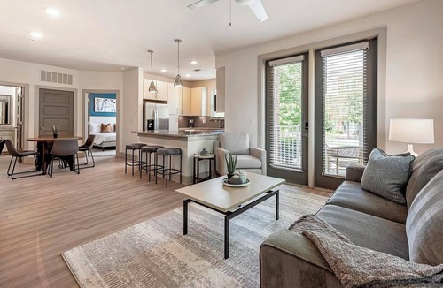 Charlotte Apartment | Landing | Incredible 2BD, Yoga Studio, Clubhouse