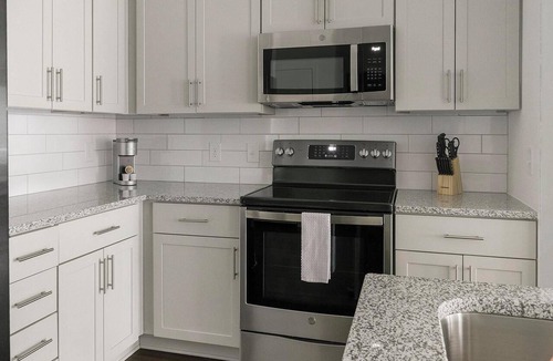 Southeast Raleigh Apartment | Landing | Modern 1BD, Clubhouse, Yoga Studio