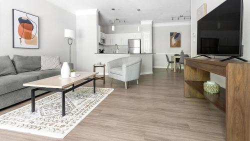 Ballantyne Apartment | Landing Modern Apartment with Amazing Amenities (ID1375X130)