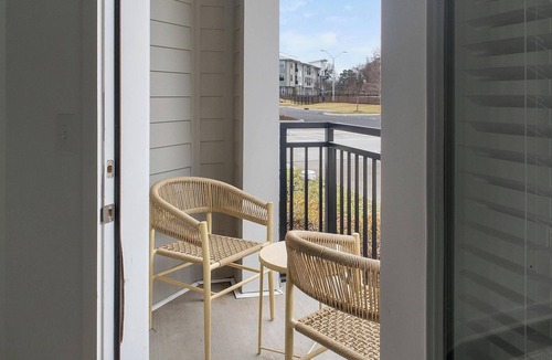 East Raleigh Apartment | Landing | Spectacular 1BD, Clubhouse, Gym