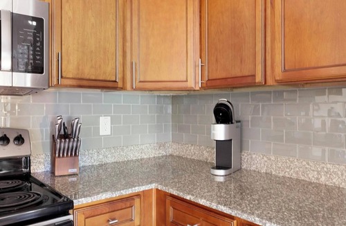 Hillsborough Apartment | Landing | Stunning 2BD, Gym, Clubhouse