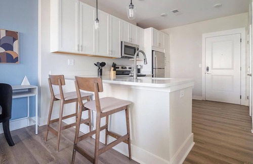 Hickory Apartment | Landing | Stylish 1BD, Clubhouse, Yoga Studio