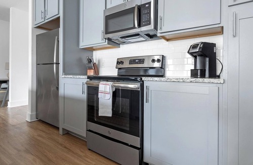 Fort Mill Apartment | Landing | Amazing 2BD, Gym, Pool